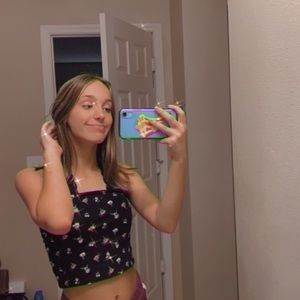 Meet your Posher, Priscilla